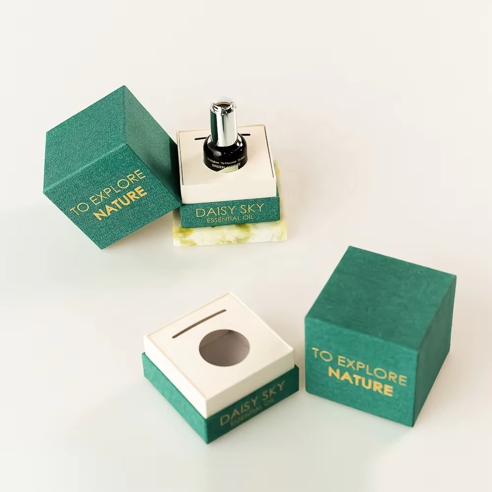 カスタムブランドスキンケアパッケージボックス｜オイル化粧品香 - Luxury Skincare Packaging のレビューと価格